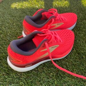Brooks Ghost 16 women’s